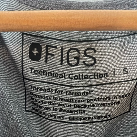 Figs Catarina One Pocket Scrub Top Medical Work Wear Size Small Graphite Gray - Picture 10 of 11